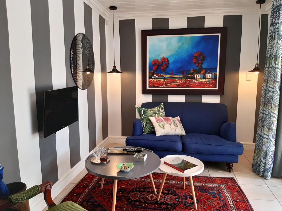 At 98 On Lynburn Guest House Pretoria-Noord Dış mekan fotoğraf